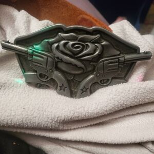 Famous Stars Gubs N Roses Silver Belt Buckle